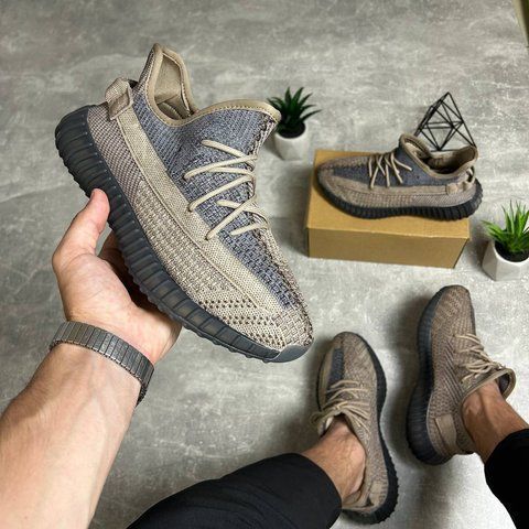 Yeezy Boost 350 піщаного кольору 5799-1212408 фото
