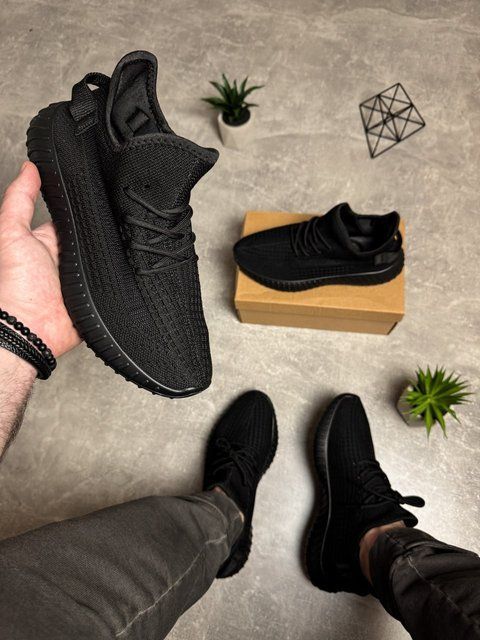 Чорні Yeezy Boost 350 5874-1091186 фото